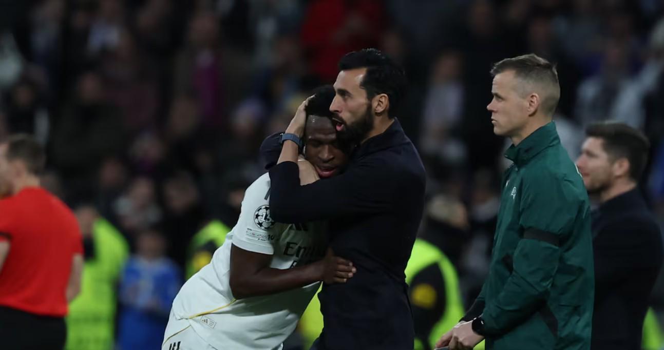 世界杯手机观看-阿斯:维尼修斯不着急续约,他想先找回“金球奖”版本的自己